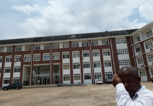University of Liberia-Fendall P1000454